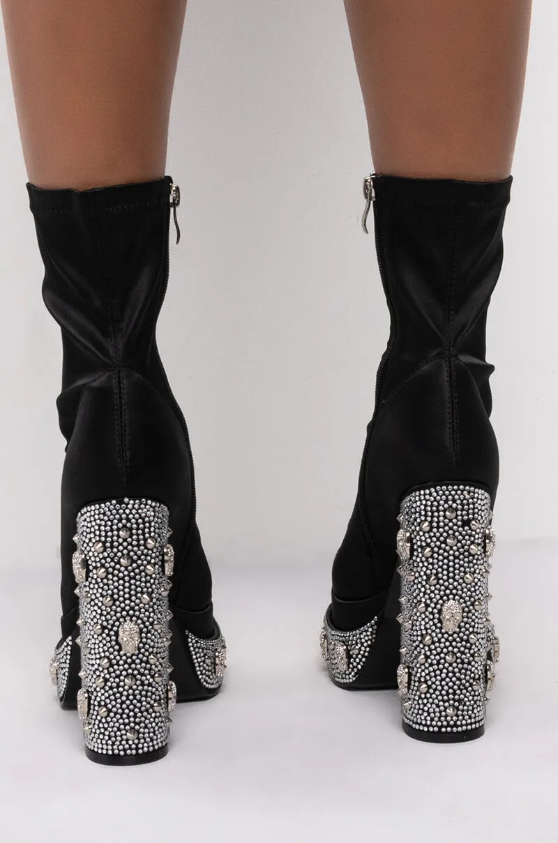 AZALEA WANG DIAMOND SKULL CHUNKY BOOTIE IN BLACK