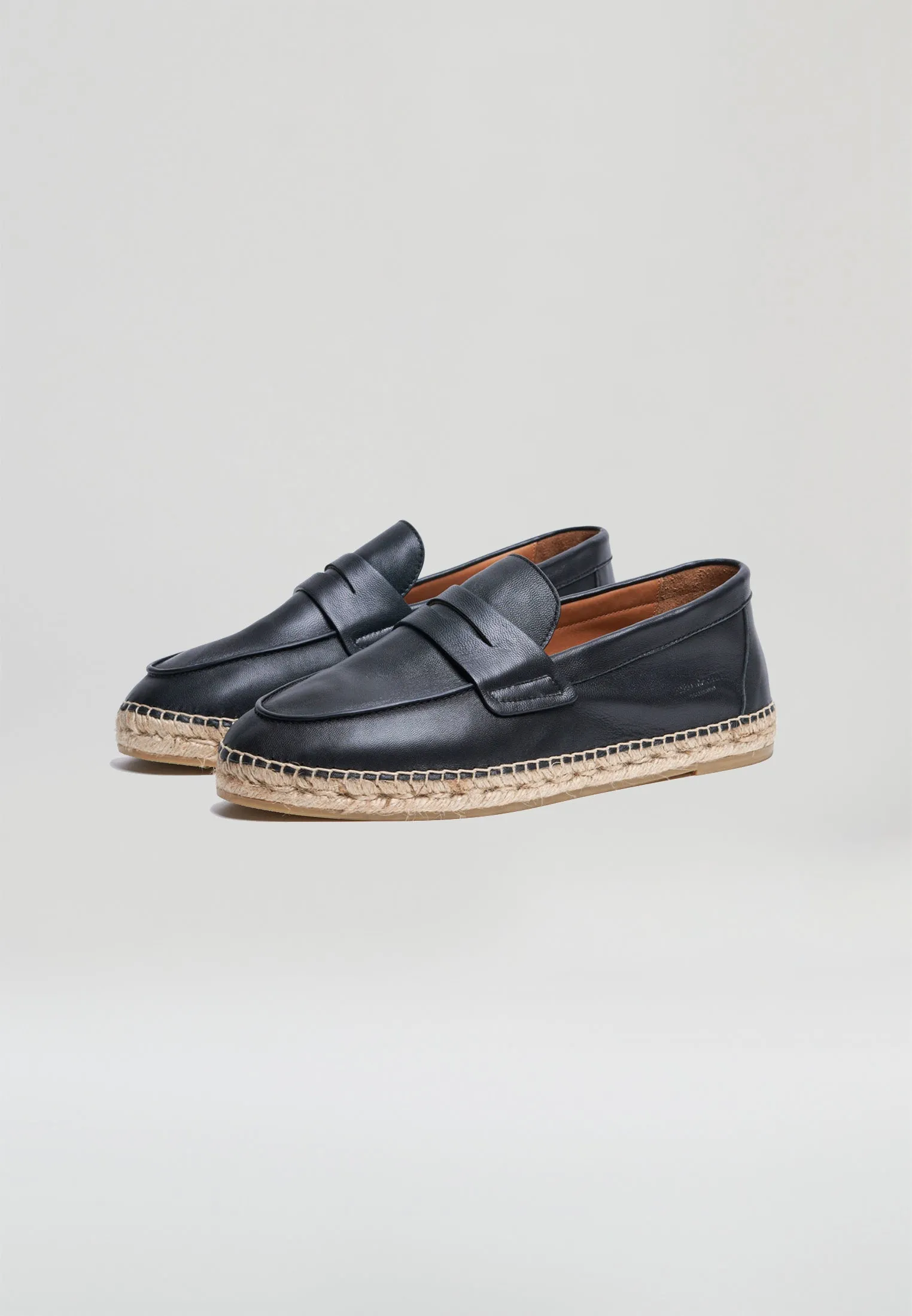 Loafers - Black Leather