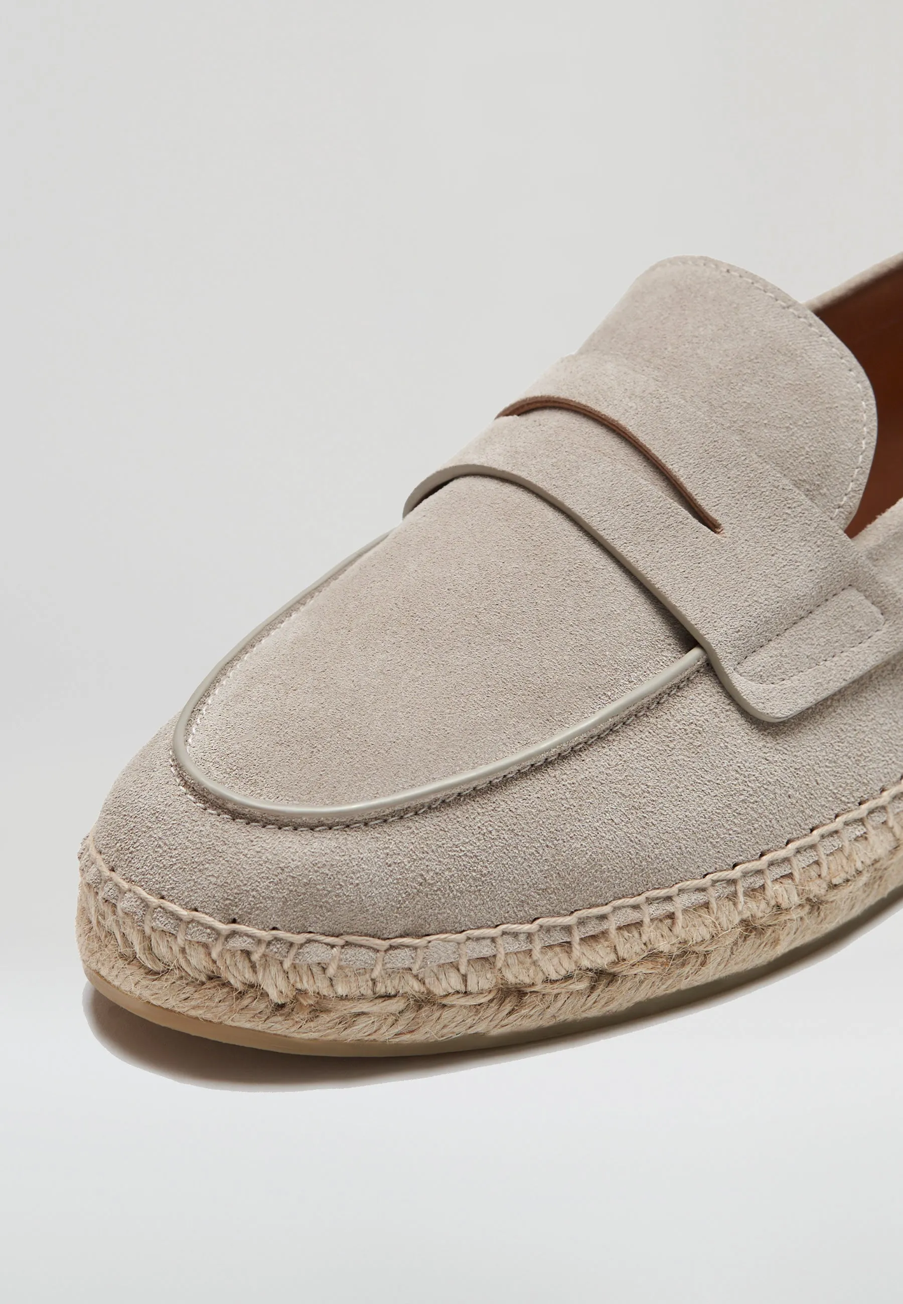 Loafers - Sand Suede