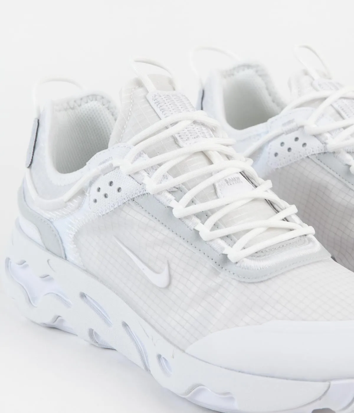 Nike React Live Shoes - White / White - Pure Platinum