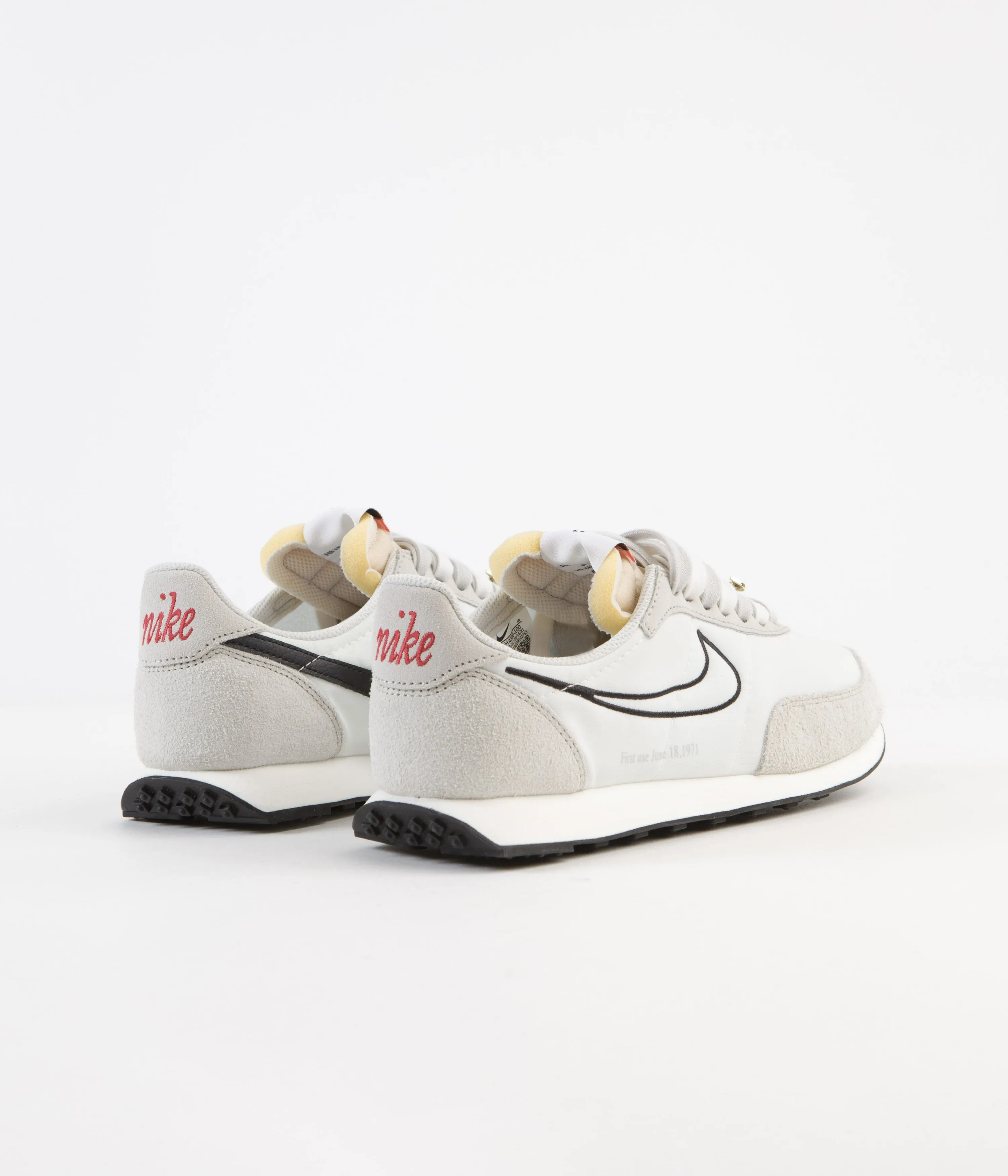 Nike Waffle Trainer 2 Shoes - Sail / Black - Light Bone - Sail