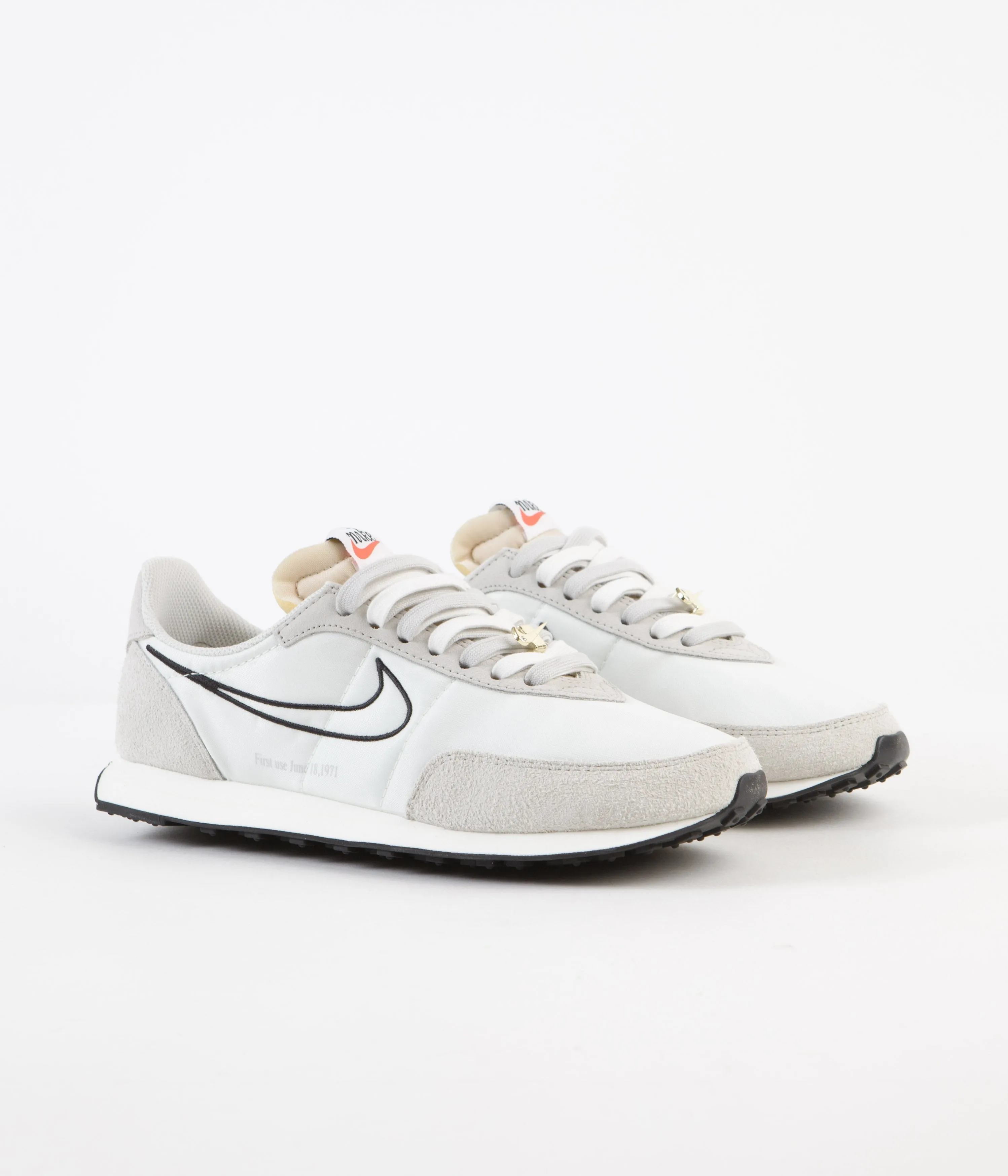 Nike Waffle Trainer 2 Shoes - Sail / Black - Light Bone - Sail