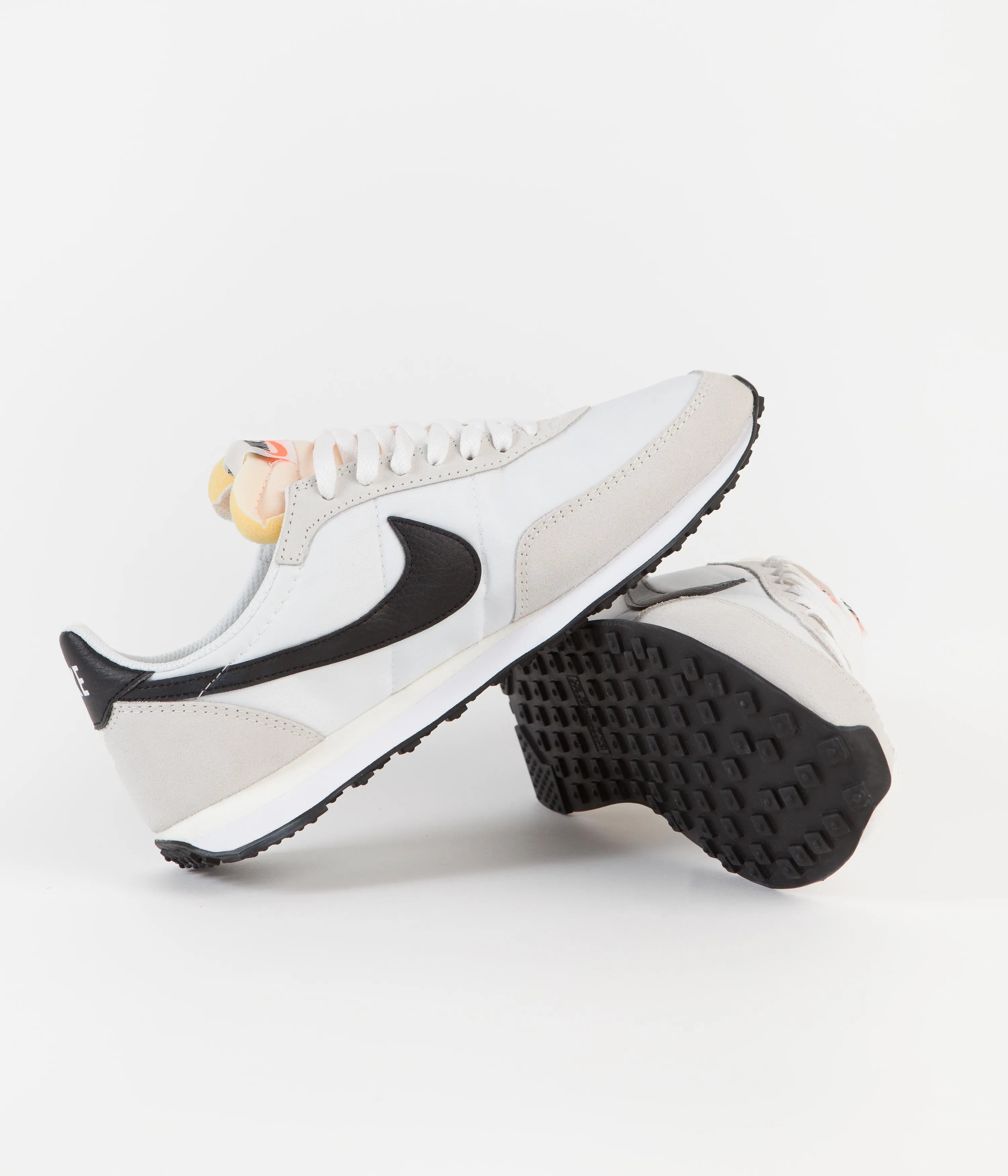 Nike Waffle Trainer 2 Shoes - White / Black - Sail - Summit White