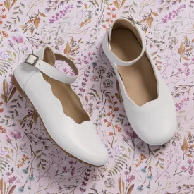 Ondina Flats White