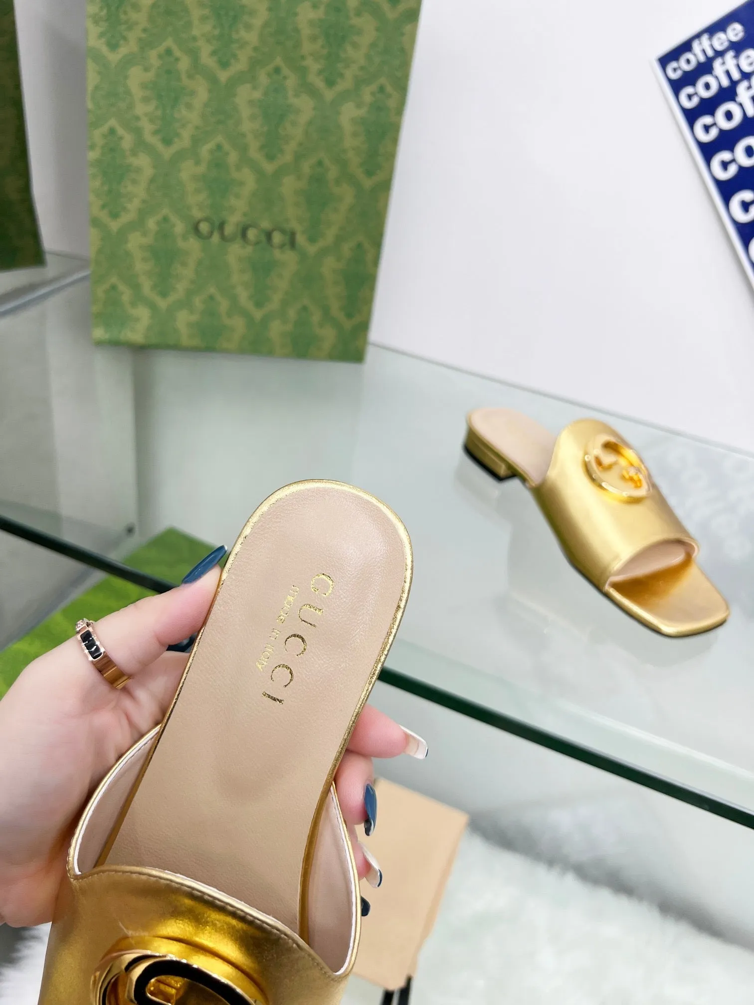 SE1066 Women's Gucci Nojum Blondie Slide /  Size5-12