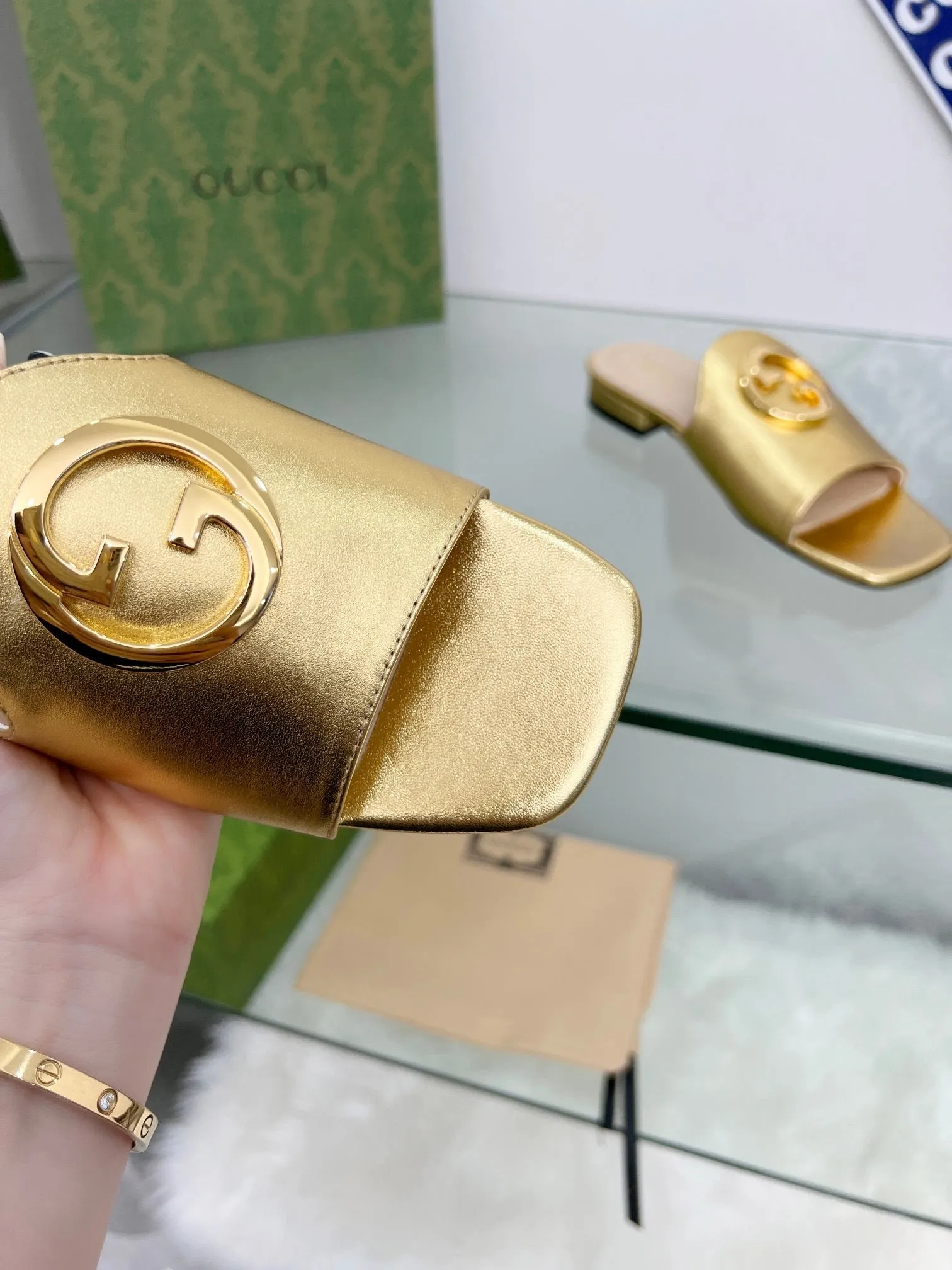 SE1066 Women's Gucci Nojum Blondie Slide /  Size5-12